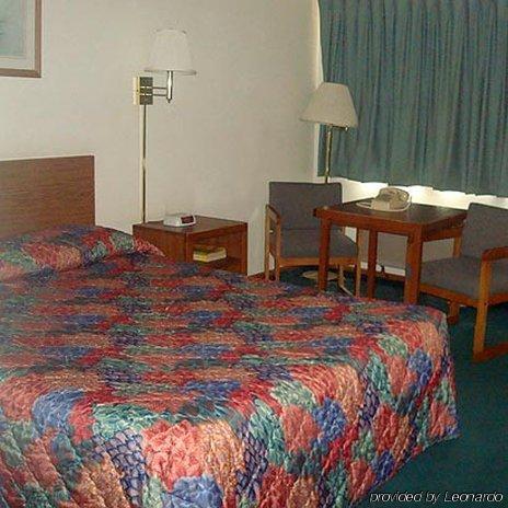 Anderson Chesterfield Travel Inn Daleville Pokoj fotografie