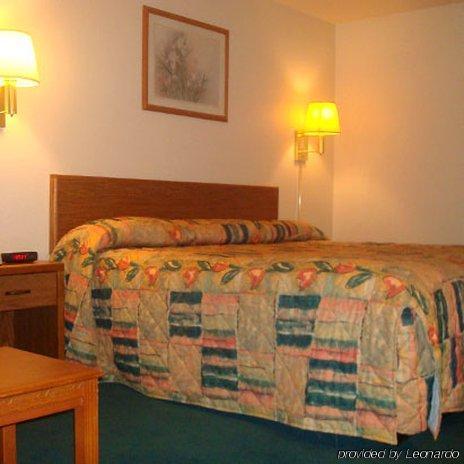 Anderson Chesterfield Travel Inn Daleville Pokoj fotografie